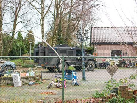 Lunterse verdachte van pillenmakerij blijft nog zeker drie maanden in de cel