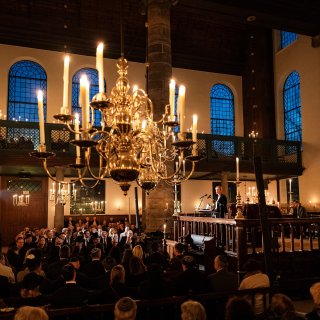 Herdenking Kristallnacht: ‘Jodenhaat lijkt steeds normaler te worden gevonden’