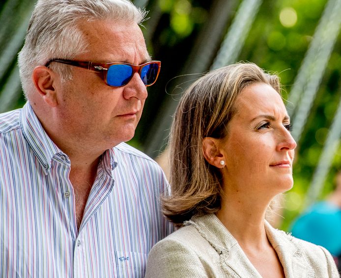 Prins Laurent en princes Claire zouden volgens kenners al maandenlang gescheiden leven van elkaar.