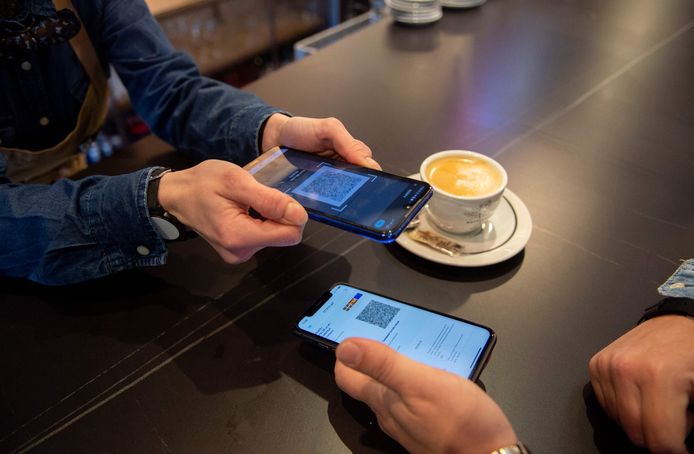 Le pass sanitaire est en vigueur pour rentrer dans les bars, restaurants et salles de sport depuis fin novembre en Catalogne.