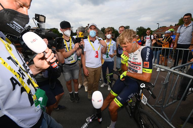 Taco van der Hoorn strandde in de kasseienrit van de Tour op een paar centimeter van de etappezege. Beeld Tim De Waele/Reuters