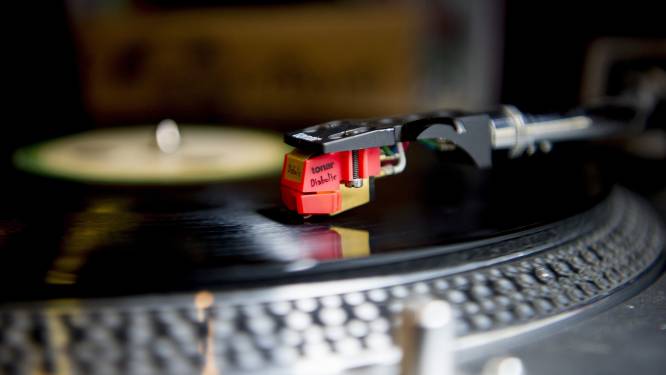 Verkoop fysieke muziek weer in bloei dankzij vinyl