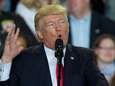 Trump valt media aan tijdens rally op avond van Correspondents' Dinner