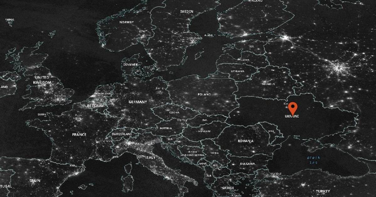 Спутниковые снимки показывают Украину в темноте после серьезных отключений электроэнергии после ракетного удара России |  Украина и Россия война