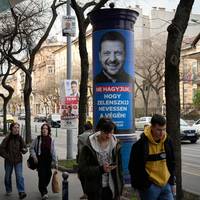 Orbáns ontspoorde kiescampagne: een voorbeeld voor radicaal-rechts wereldwijd?