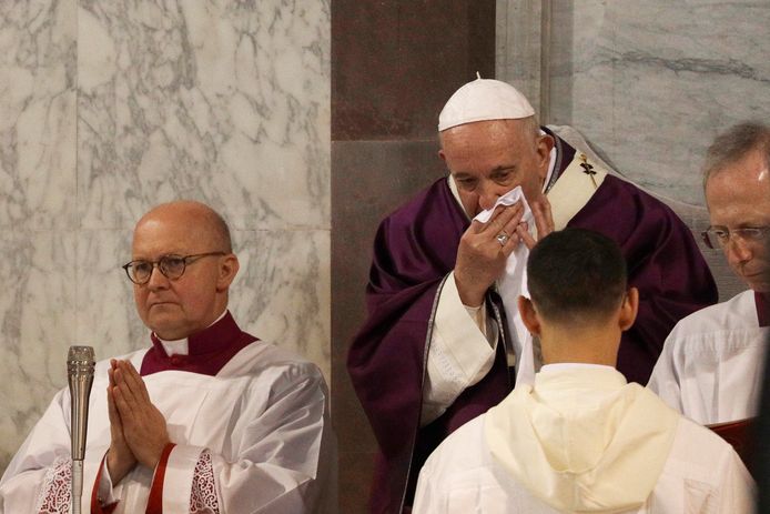Paus Franciscus gisteren tijdens de Aswoensdag-viering in Rome.