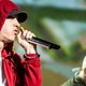 Beluister 'Kamikaze', het gloednieuwe album van Eminem