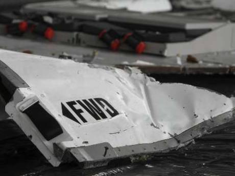 Une "convergence de différentes causes" à la base du crash