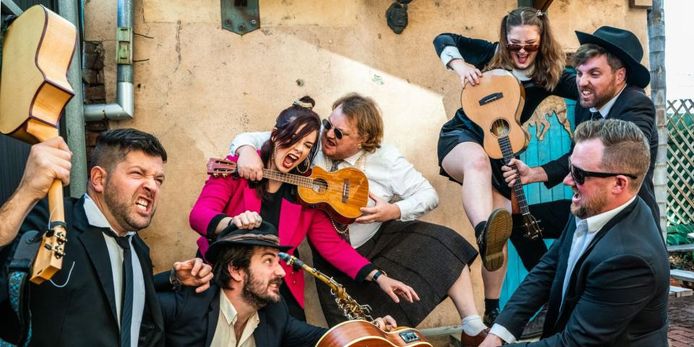 Ukulele Death Squad is een van bands uit de hedendaagse Britse folkscene die naar Festival Dranouter afzakt.