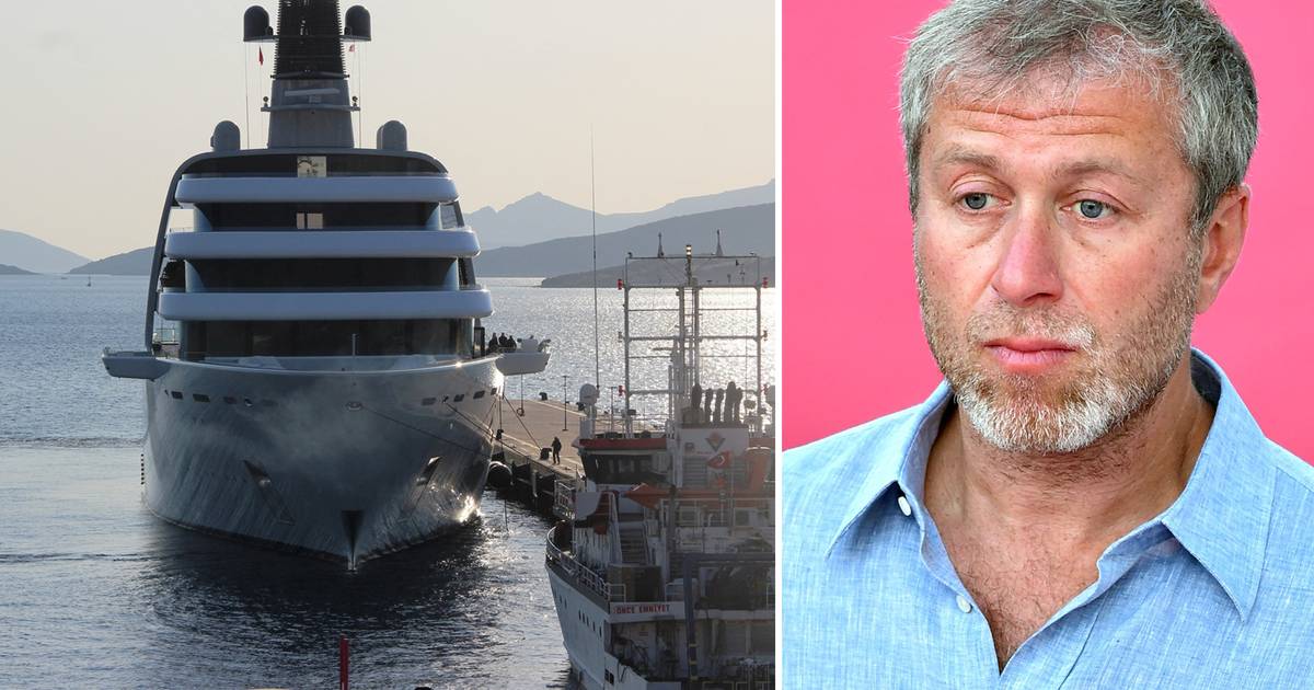 Il super yacht Roman Abramovich è arrivato nella località di villeggiatura turca di Bodrum |  All’estero