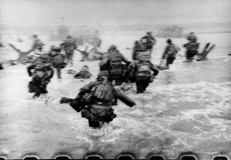 Eén van de onscherpe foto's van Robert Capa. Beeld ©Robert Capa © International C