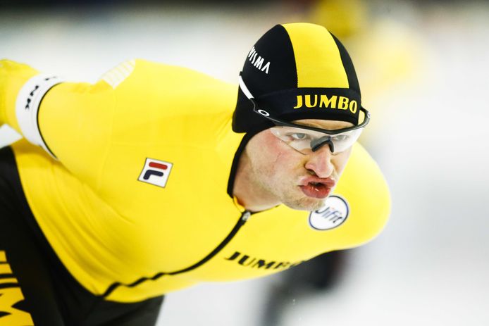 28 december vorig jaar: Sven Kramer in actie op de 5000 meter op de NK Afstanden in Thialf.  Kramer kan komend weekeinde voor de tiende keer Europees kampioen allround worden.