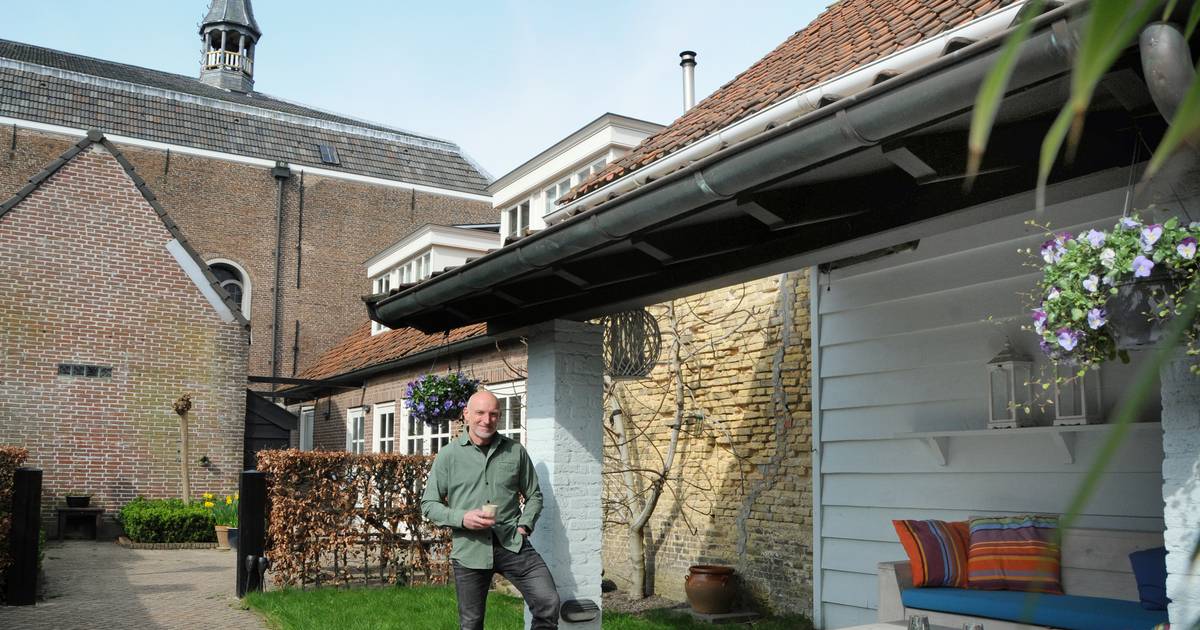 Beroepstimmerman Bart gaat voor frisse start in Kerkwerve: ‘Ik heb de woning in mijn hart al losgela