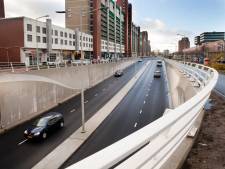 Automobilisten wacht forse hinder: Haagse Neherkade twee weken dicht door lek in waterleiding