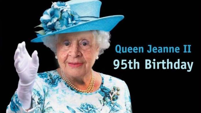 Pour son 95e anniversaire, Jeanne a reçu une photographie de la Reine Elisabeth II avec son propre visage à la place de celui de la souveraine, née deux mois après elle.