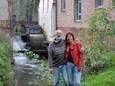 ARCHIEF - Molenaars Roel en Agnes aan de molen in Massemen.