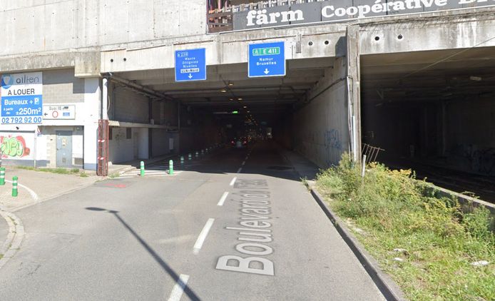 Les jeunes s'étaient rassemblés dans un tunnel sous la ville.