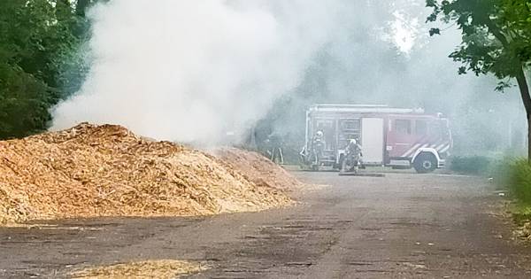 Brandweer rukt uit voor kleine brandjes: ‘t is gortdroog, pas op!.
