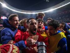 Ongekende slotfase in Madrid: Atlético buigt in blessuretijd achterstand om in overwinning