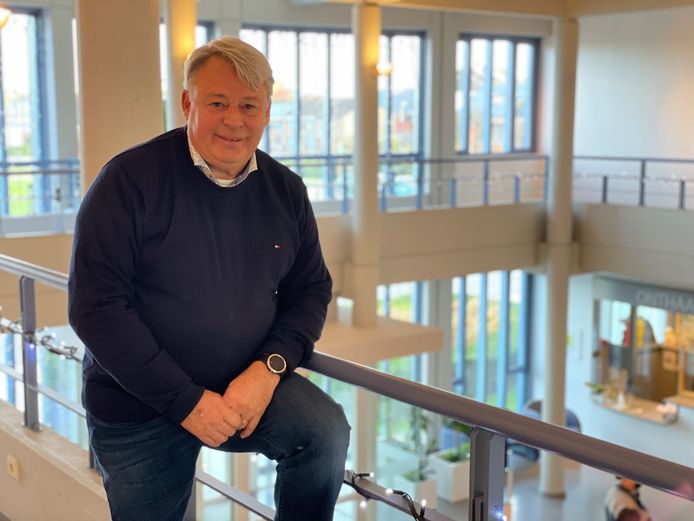 Eddy Gryson in het gemeentehuis van Bredene