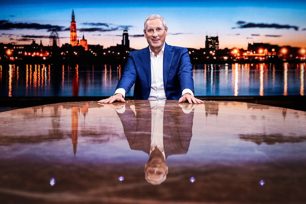 Tijdens ‘de Tafel Van Vier Met Gert Verhulst Vloog Het N Woord Over Tafel Als Was Het Een Zakje 9438