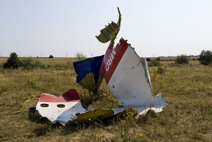 Restanten van de Malaysia Airlines Boeing in het rampgebied, drie weken na de crash van vlucht MH17.