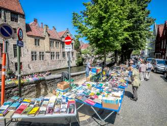 Eerste boekenmarkt-weekend gestart: wie boek koopt, krijgt boekenlegger