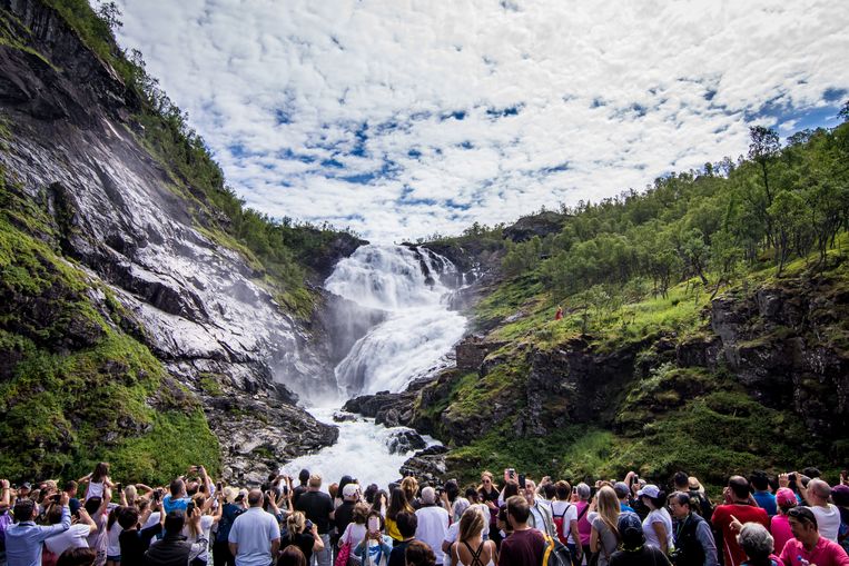Spectaculair: de watervallen van Flåm. Beeld Sebastiaan Bedaux