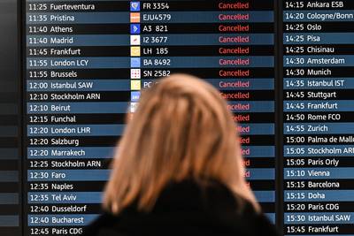 Donderdag geen vluchten van en naar Griekenland door staking luchtverkeersleiders na treinramp