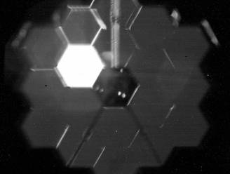 NASA toont selfie en eerste beelden van James Webb Space Telescope