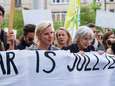 Minuut stilte voor vermoorde Julie op klimaatmars in Antwerpen, ook BV’s stappen mee