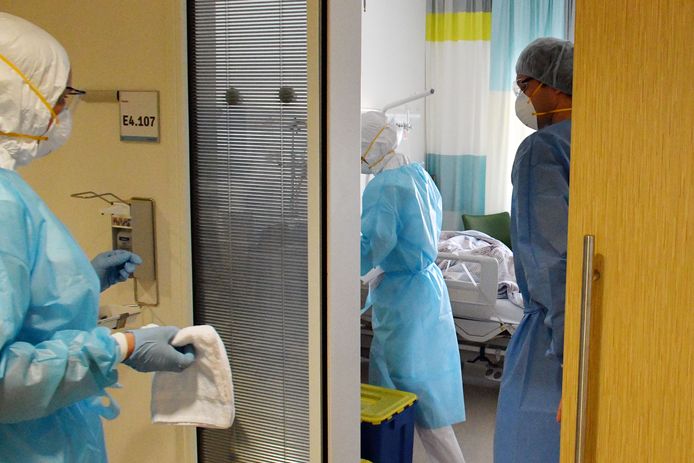 Op korte termijn kunnen coronapatiënten in ziekenhuis Medische Spectrum Twente in (MST) Enschede plasma met antistoffen toegediend krijgen.