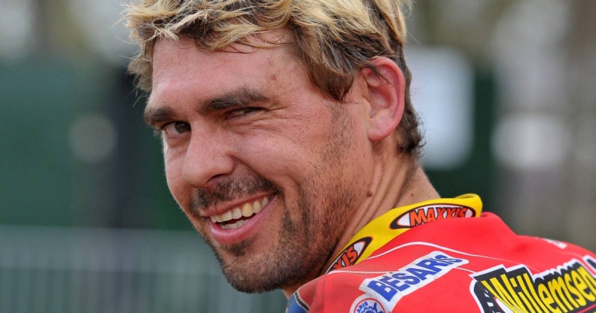 Zijspancrosser Daniël Willemsen na auto-ongeluk ‘even helemaal klaar met de pijn’.