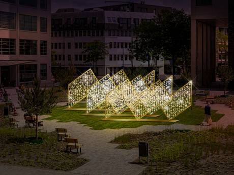 Nieuwe sfeerverlichting voor de Eindhovense binnenstad, enorme ‘lichtvibes’ in de straten
