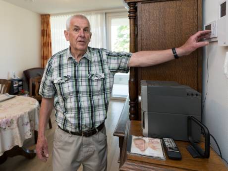 Brengt dit jouw energierekening naar een dieptepunt? Theo (70) betaalt slechts tientjes voor energie dankzij ‘het zuinigste systeem van Europa’