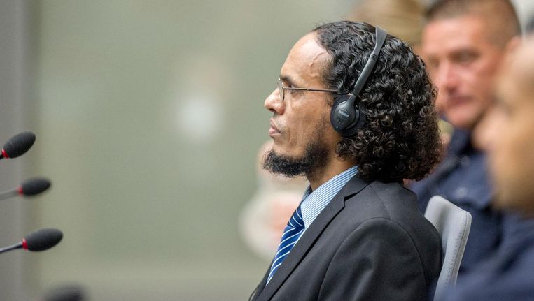 De Malinese terrorist Ahman al-Faqi al-Mahdi tijdens de eerste zittingsdag in het Internationaal Gerechtshof. Beeld anp
