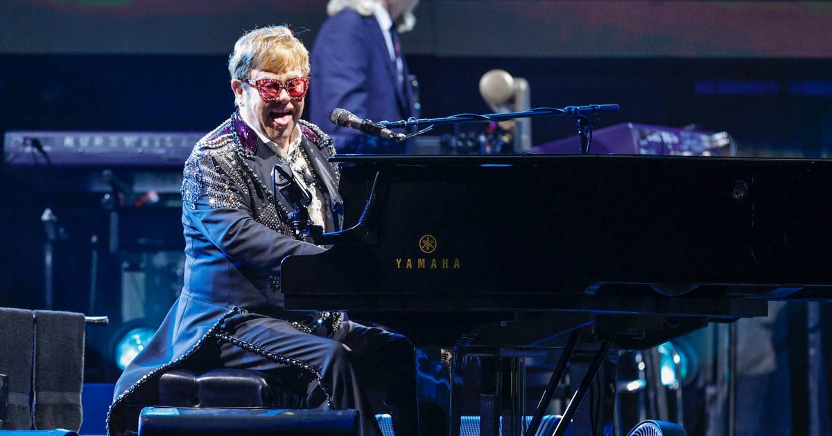 Elton John gir rekordinntekter med avskjedsturné |  forestilling