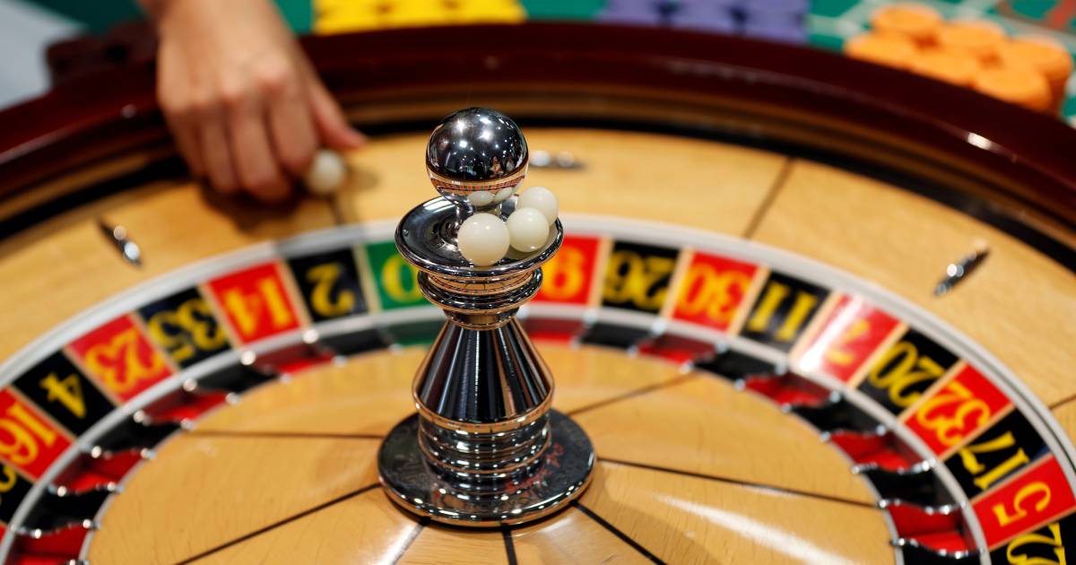 Nobody wants to be a croupier in Bad Bentheim: casino stops with blackjack and roulette |  Looser |  tubantia.nl