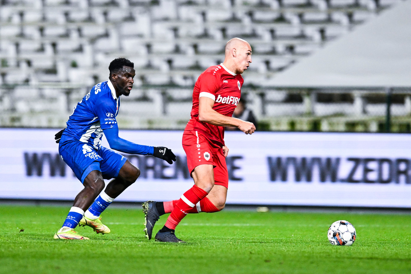 Michael Frey de retour à l’entraînement de l’Antwerp Foto 7sur7.be