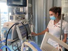 Ic-verpleegkundige Juliette steelt harten met verrassing voor patiënt: ‘Ik probeer opname wat te verlichten’