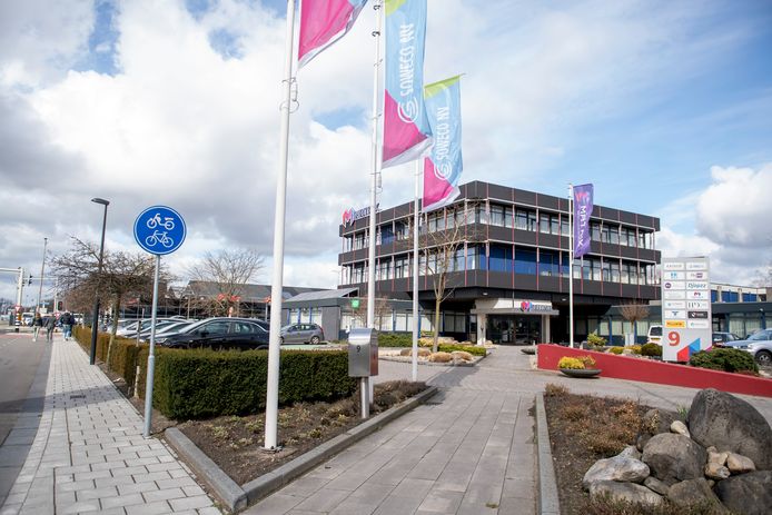 Het hoofdkantoor van Soweco aan de Plesmanweg is tevens een bedrijfsverzamelgebouw.