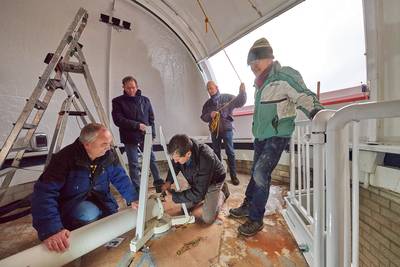 Deze vijf astronomen schitteren nu als restaurateurs van hun eigen sterrenkoepel: ‘Zitten duizenden 