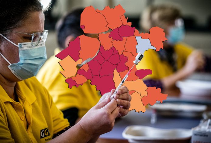 De coronakaart in Oost-Nederland kleurt vandaag grotendeels donkerrood. Met name Staphorst, Zwartewaterland en Veluwse gemeenten melden relatief veel besmettingen.