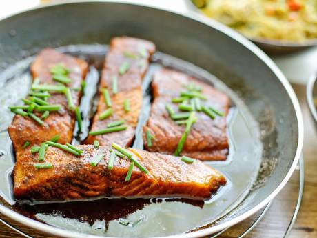 Wat Eten We Vandaag: Zalm in honingsaus