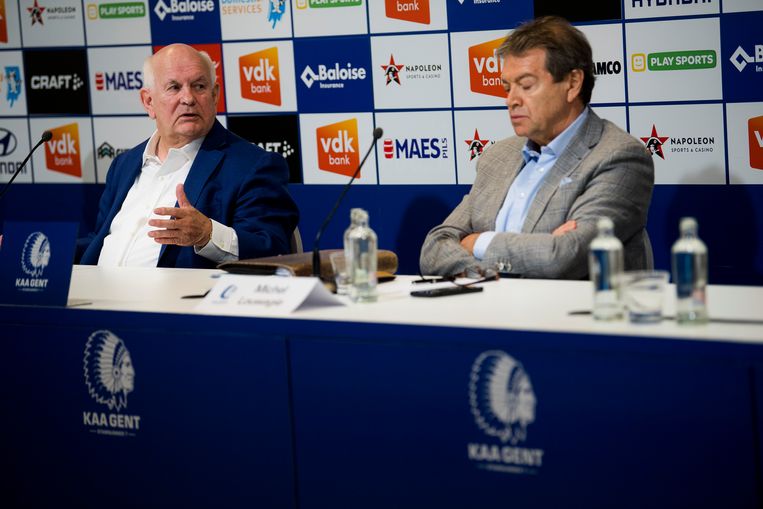 Louwagie (r.) met voorzitter Ivan De Witte. Beeld BELGA