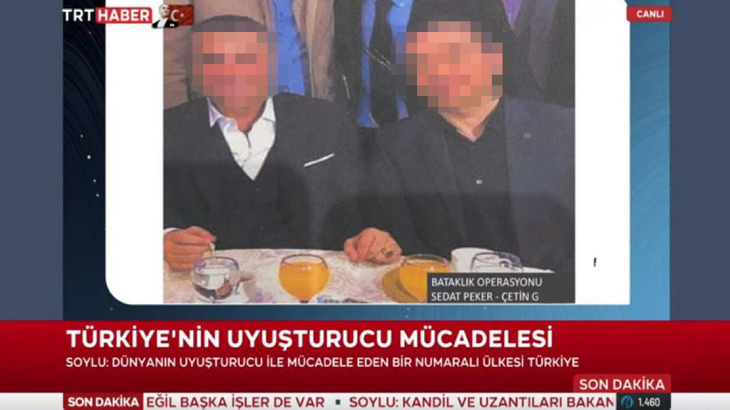 Crimineel Sedat Peker (links) met de Schiedamse drugsbaron Çetin G.