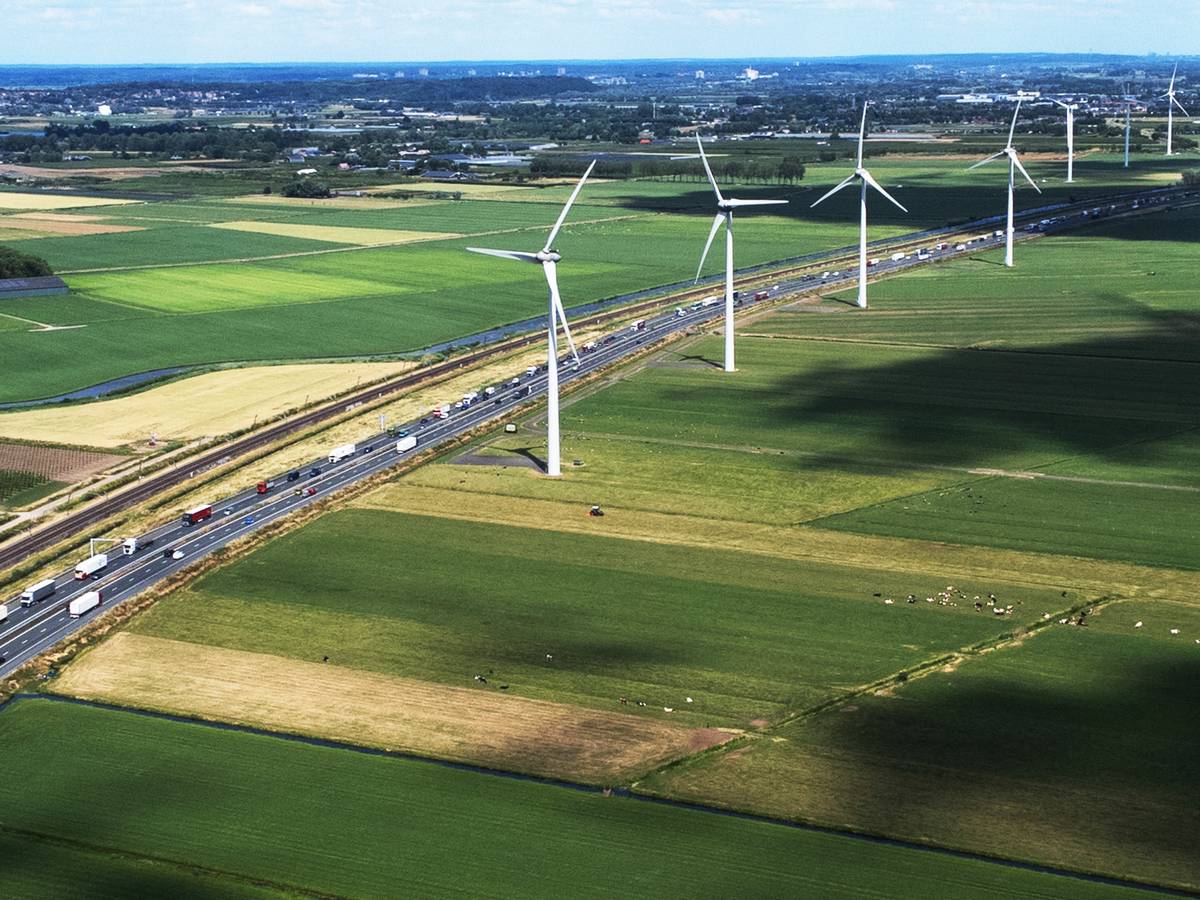 Nieuwe windmolens langs de A15 worden nét niet de hoogste ter wereld (en  een duivels dilemma) | Windpark Echteld-Lienden | gelderlander.nl