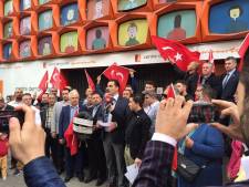 Manifestation en soutien à Mahinur Özdemir devant le cdH
