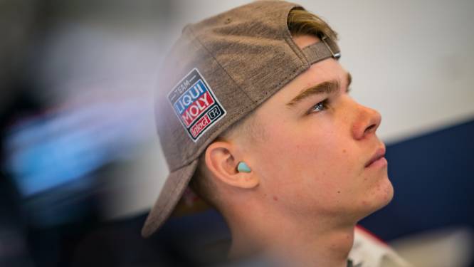 Het gaat hard met motorcoureur Collin Veijer (18) uit Staphorst: ‘Dit is wat ik altijd voor ogen had’