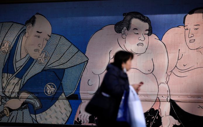De Japanse vechtsportwereld is opgeschrikt door de dood van een sumoworstelaar.